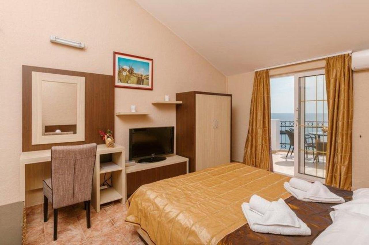 Monte Perla Residence Ilha Sveti Stefan Exterior foto