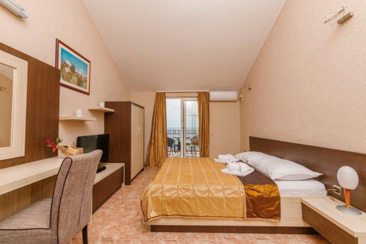 Monte Perla Residence Ilha Sveti Stefan Exterior foto